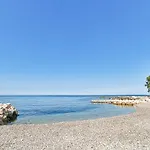 Ashka Vista Mare *